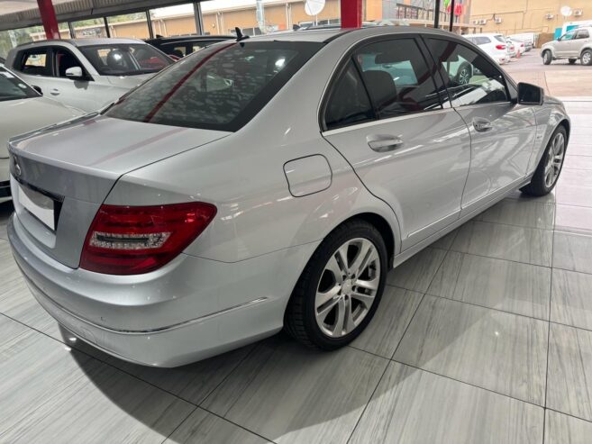 2013 Mercedes Benz C180