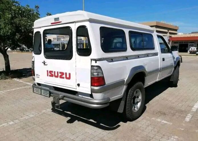 1999 lsuzu kB 250 for sale