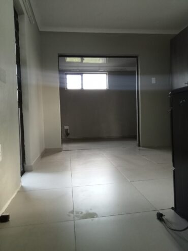 Apartment to rent in Witpoortjie, Roodepoort