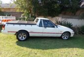 1997 Ford Ranchero XR8, chevrolet 350 engine white, engine overhauled