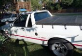 1997 Ford Ranchero XR8, chevrolet 350 engine white, engine overhauled