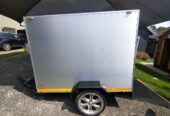 Brand new custom made box body trailer GVM 3500.