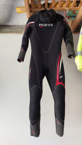 Diving gear