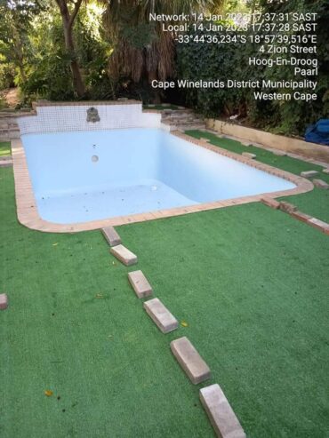 Swimming pool building and services