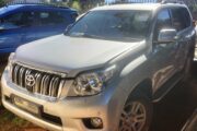 Toyota Prado vx petrol 4 litre petrol stripping for spares