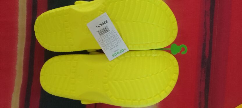 BRAND NEW MENS ORIGINAL CROC SHOES FOR SALE