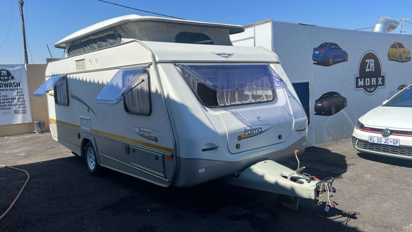 ALMOST NEW 2008 JURGENS PALMA CARAVAN