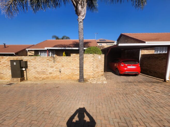 SUNGLEN, NORTH RD, GLEN MARAIS, KEMPTON PARK