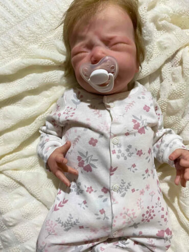 Reborn Doll / Baby Lucia with Love by Olga Auer