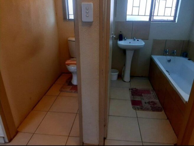 Affordable house for rental in Soshanguve Vv