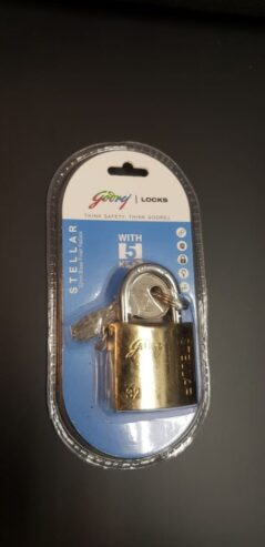 Godrej Stellar 32mm Brass Coated Padlock