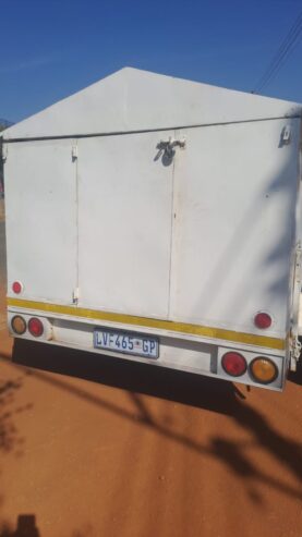 Food trailer urgent sale