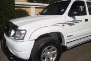 ’02 Toyota Hilux 2.7i Raider D/Cab