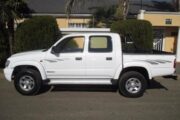 ’02 Toyota Hilux 2.7i Raider D/Cab