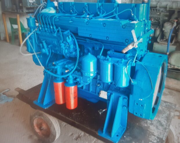 NISSAN DIESEL ENGINE