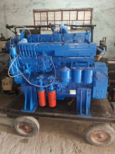 NISSAN DIESEL ENGINE