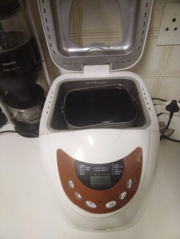 MILEX BREAD MAKER