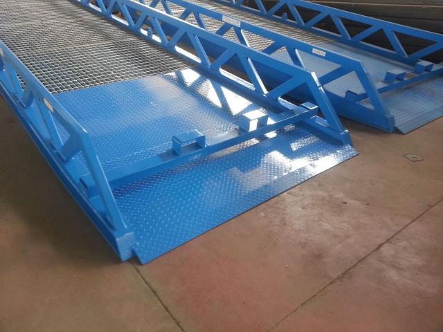 Movable Hydraulic Loading Yard Ramps