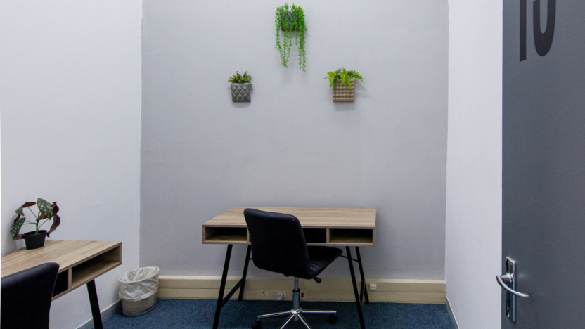 Nicher Business Centre Office Space