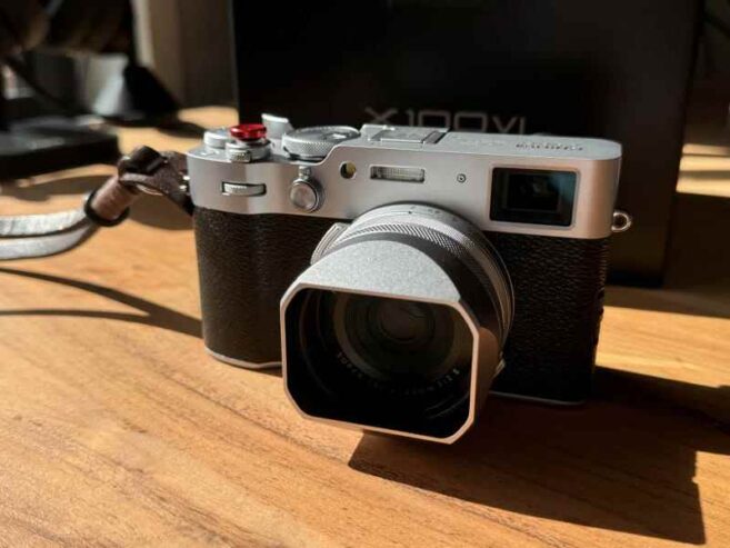 Fujifilm X100VI Argent Silver – Full Kit