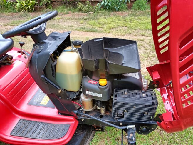 MTD Ride on Lawnmower