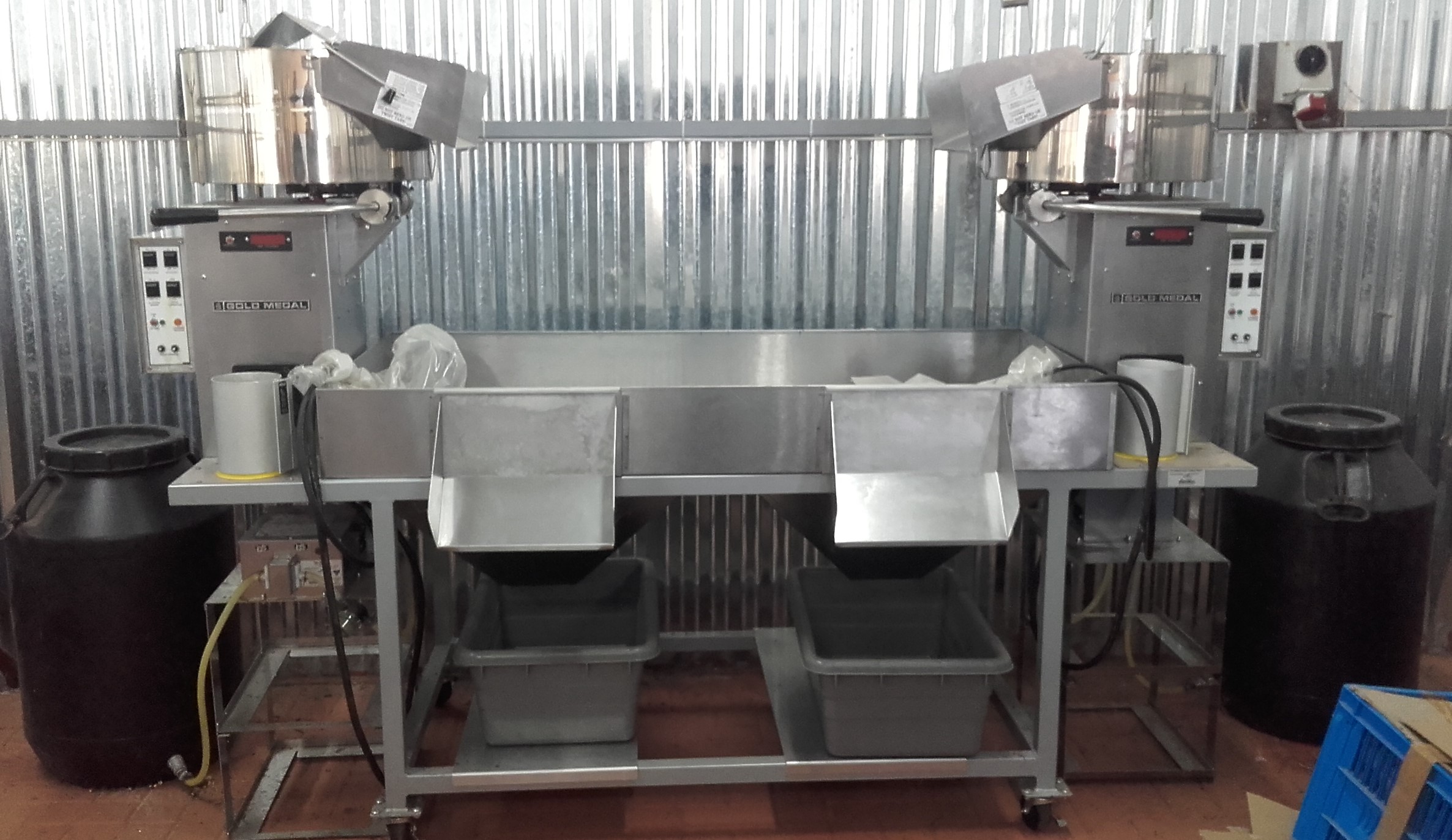 Industrial Popcorn Machine – Twin Popper – Plus Extras