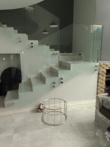 Frameless Glass Balustrades Installation and manufacture