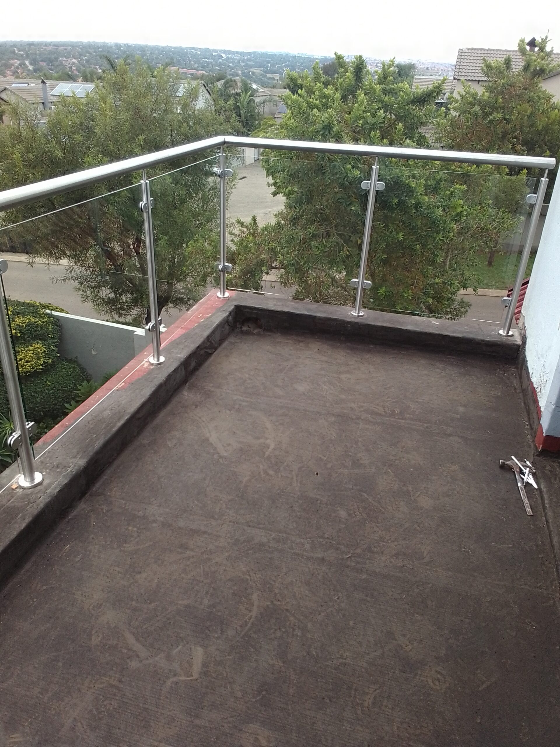 Frameless Glass Balustrades Installation and manufacture