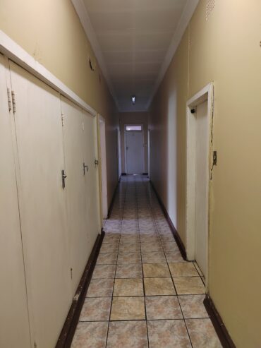 salvador guest house vereeniging 53 kruger ave