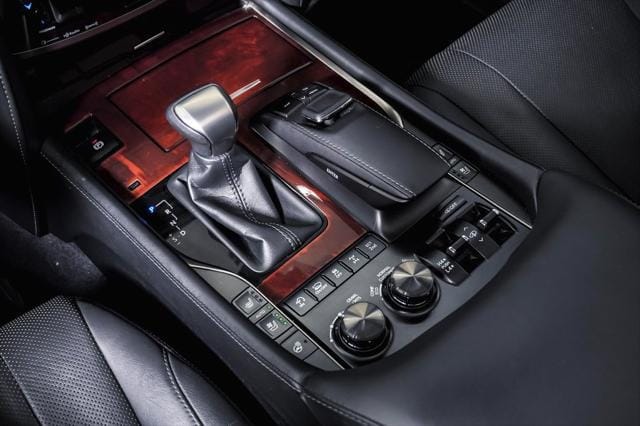 2016 Lexus LX 570 Base