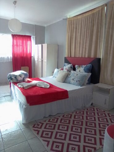 guest house for couples near Goodwood Athlone Bellville +2767791176