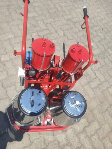 Double & Single Bucket Milking Machines