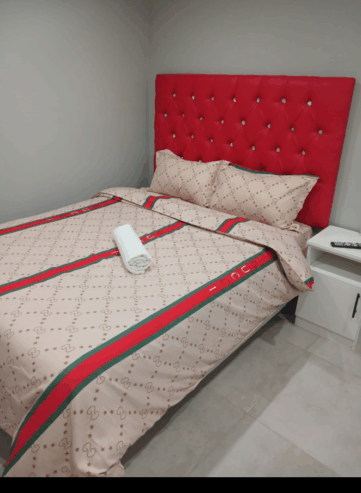 Royal Shearwater Guest House